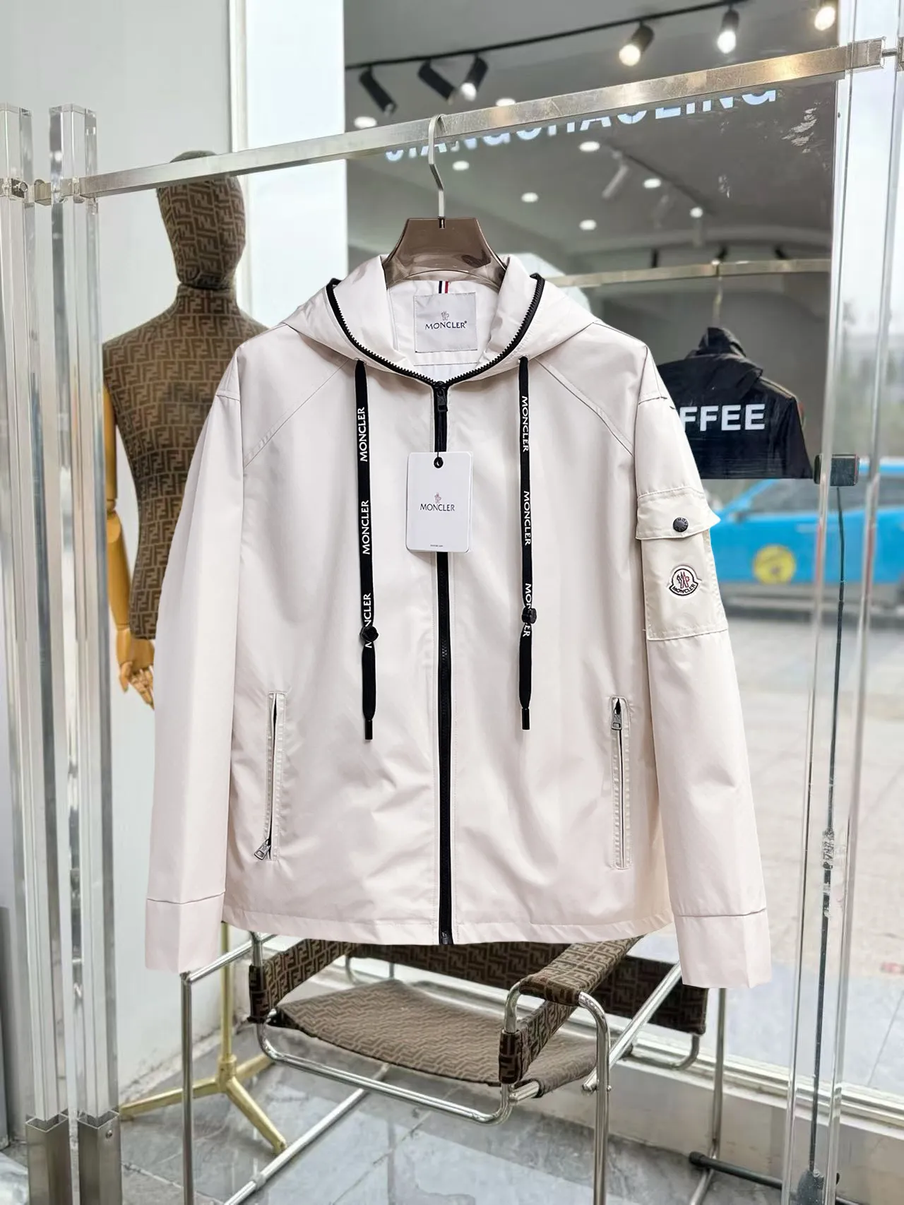 Same Style， ， 2026 New Arrival ，Original Premium Breathable ， ， ， Quality。 ， Sizes：M～3XL